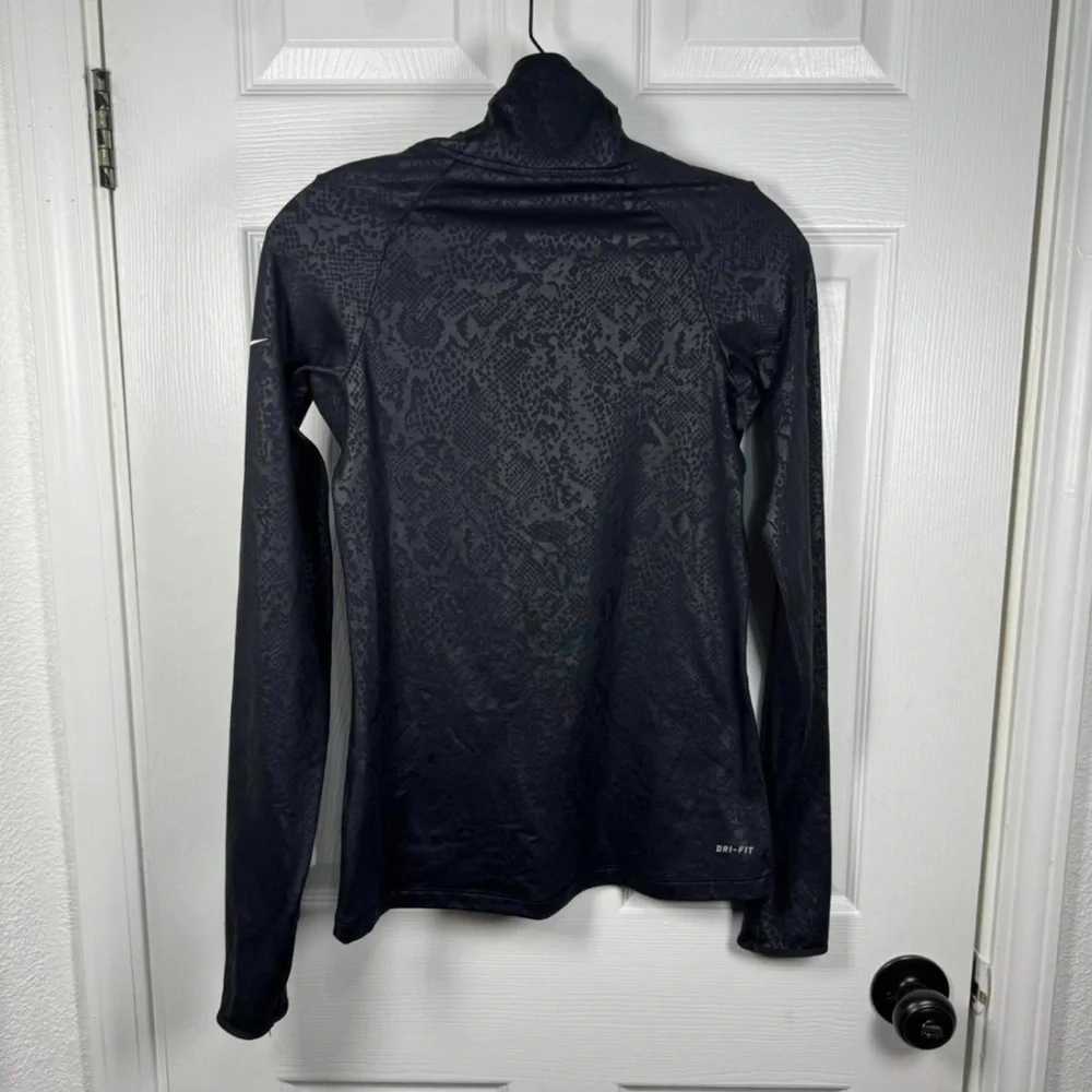 Nike‎ Black Snakeskin Patterned Long Sleeve DriFit Top